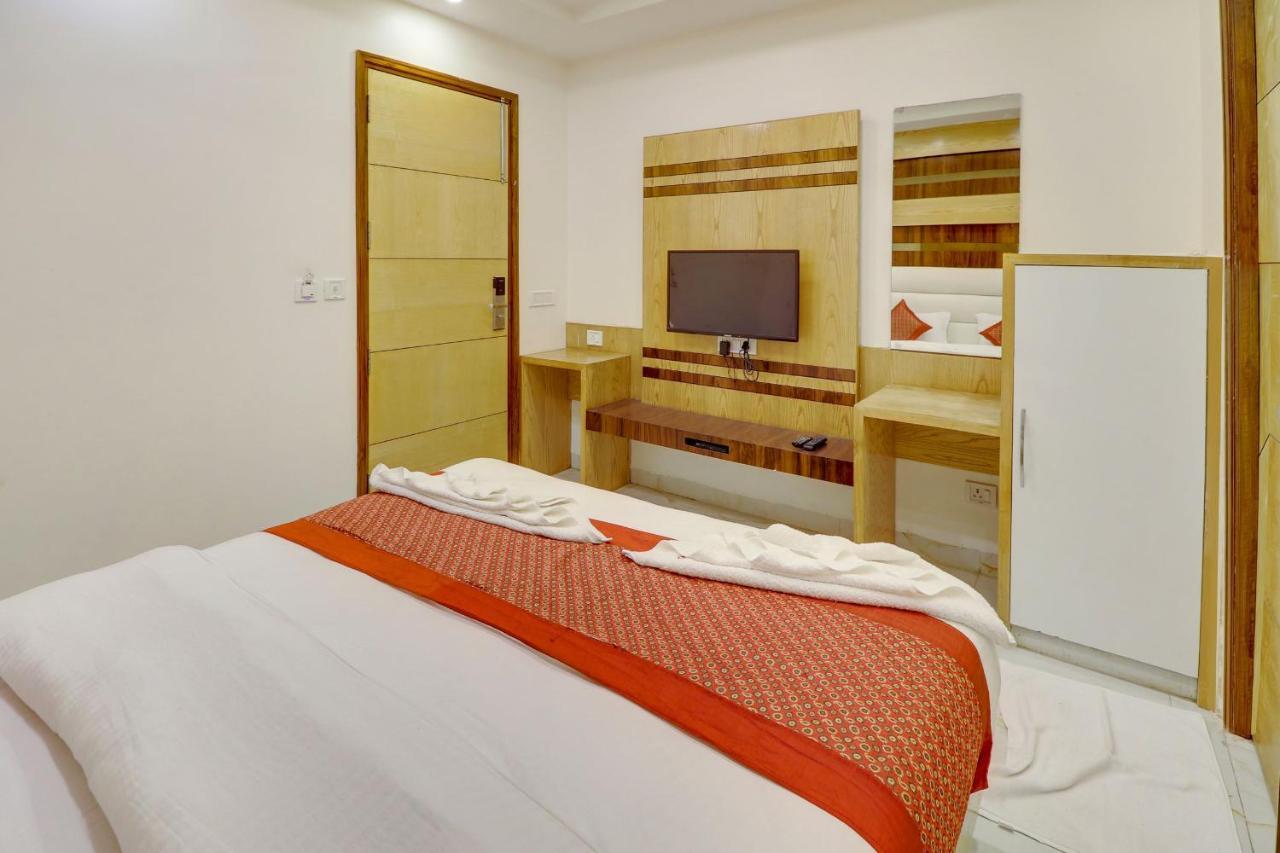 Hotel York Legacy Neu-Delhi Exterior foto