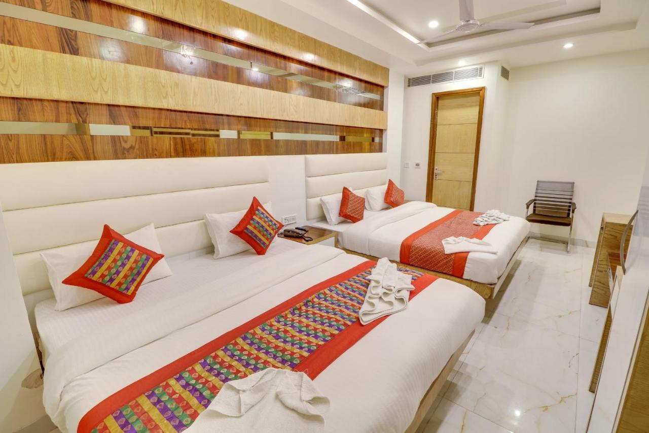Hotel York Legacy Neu-Delhi Exterior foto